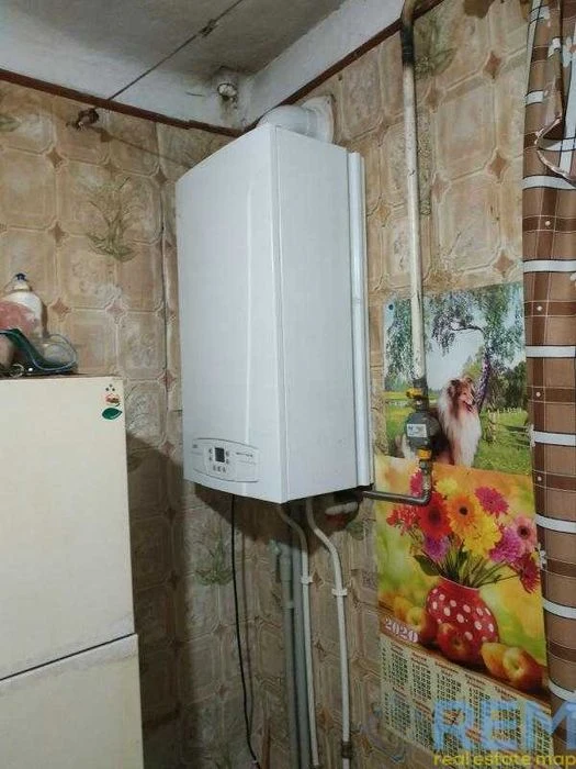 Продам 3-комнатную квартиру на ул. Новосельского