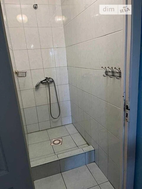 Продаж кімнати 35 кв. м на вул. Берковецька 6 • ID 32605525
