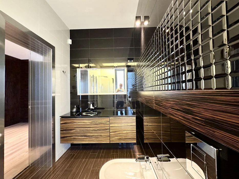 Совиньон. Шикарный дом, 500кв.м. Участок 10 соток.