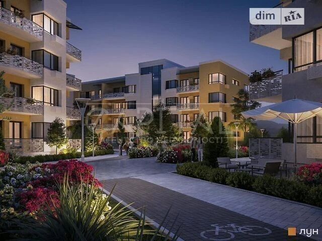 Продаж 3к квартири 100 кв. м на вул. Богатирська 32 • ID 346