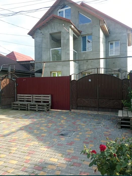 Lenposyol house for sale