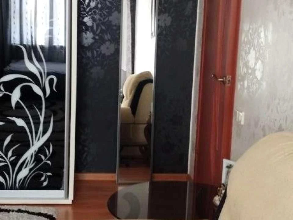Дом. Запорожье, Радостная ул.