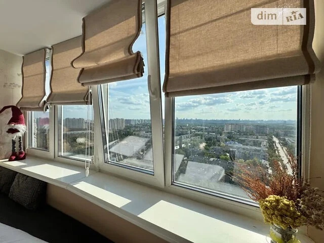 Sale of 1-room apartment 57.1 sq. m. on Chornykh Zaporozhtsiv St. 26A