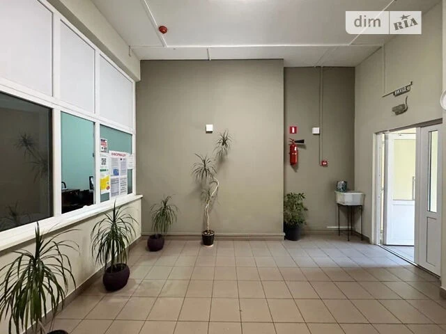 Sale of 1-room apartment 57.1 sq. m. on Chornykh Zaporozhtsiv St. 26A