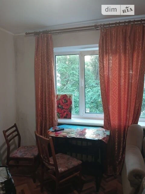 Room for sale 17.6 sq. m. on Akademika Navashina 13 • ID