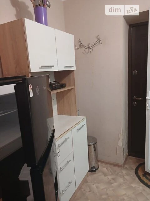 Room for sale 17.6 sq. m. on Akademika Navashina 13 • ID