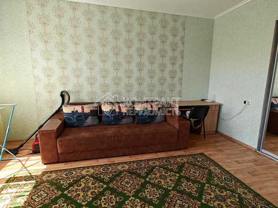 Apartment. Kharkiv, Maidan Zahisnyky Ukrainy pl.