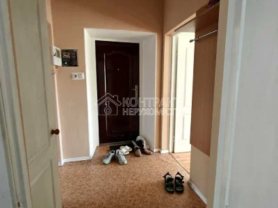 Apartment. Kharkiv, Maidan Zahisnyky Ukrainy pl.