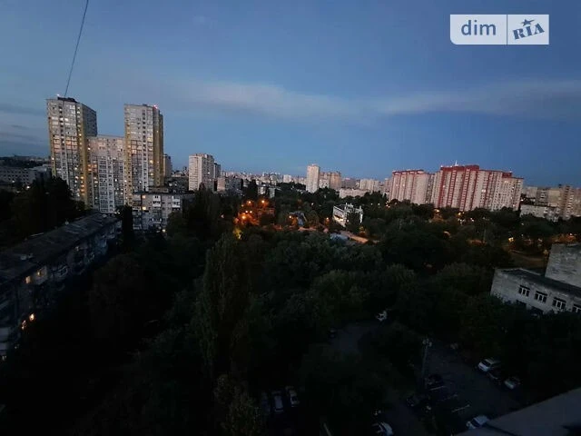 Sale of 1-room apartment 43.7 sq. m. on Mykoly Vasylenko St. 13 •