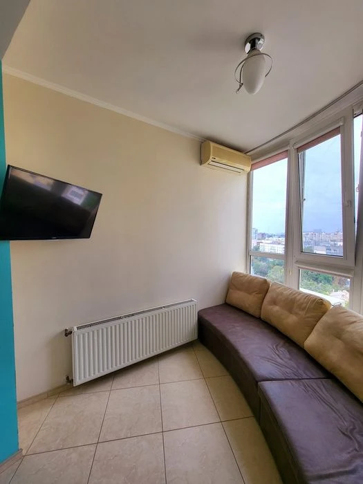 3-к квартира 100 м² на Кленовой / Парк Победы. Кирпичный дом