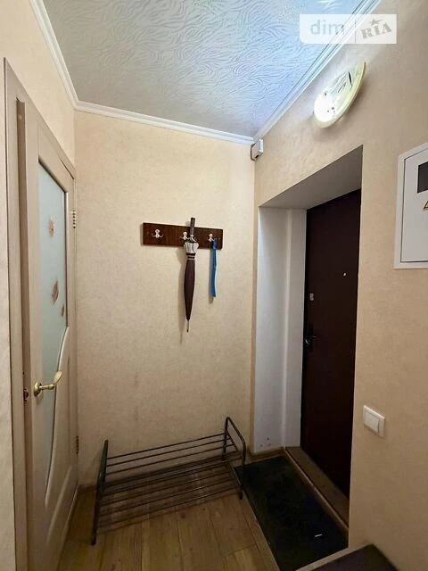 Sale of 1-room apartment 27 sq. m. on Naberezhno-Lugova 5 street • ID