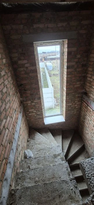 Продаж будинку 120м2 від забудовника в  престижному районі,