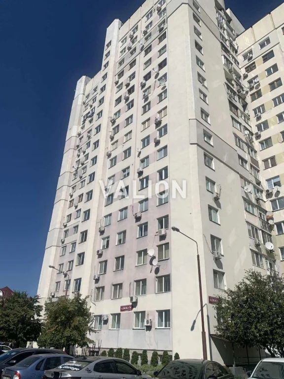 1-room apartment for sale, Levka Lukyanenka St. 2/4. Metro Obolon