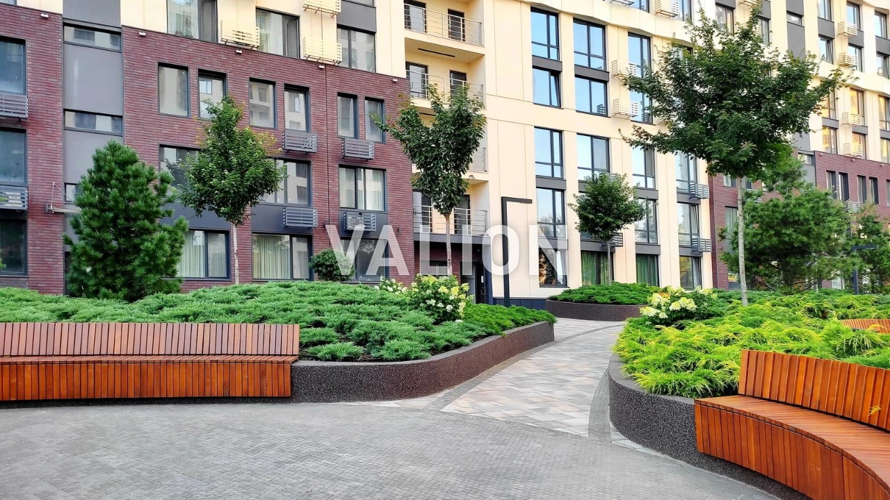 Three-room apartment for sale 86 m² in the residential complex Novy Avtograf in Dni