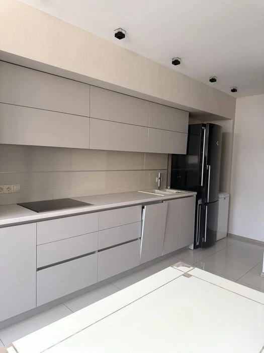 No commission, 2-room apartment for sale 78m Vasyl Kas St.