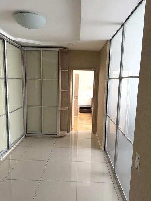 No commission, 2-room apartment for sale 78m Vasyl Kas St.