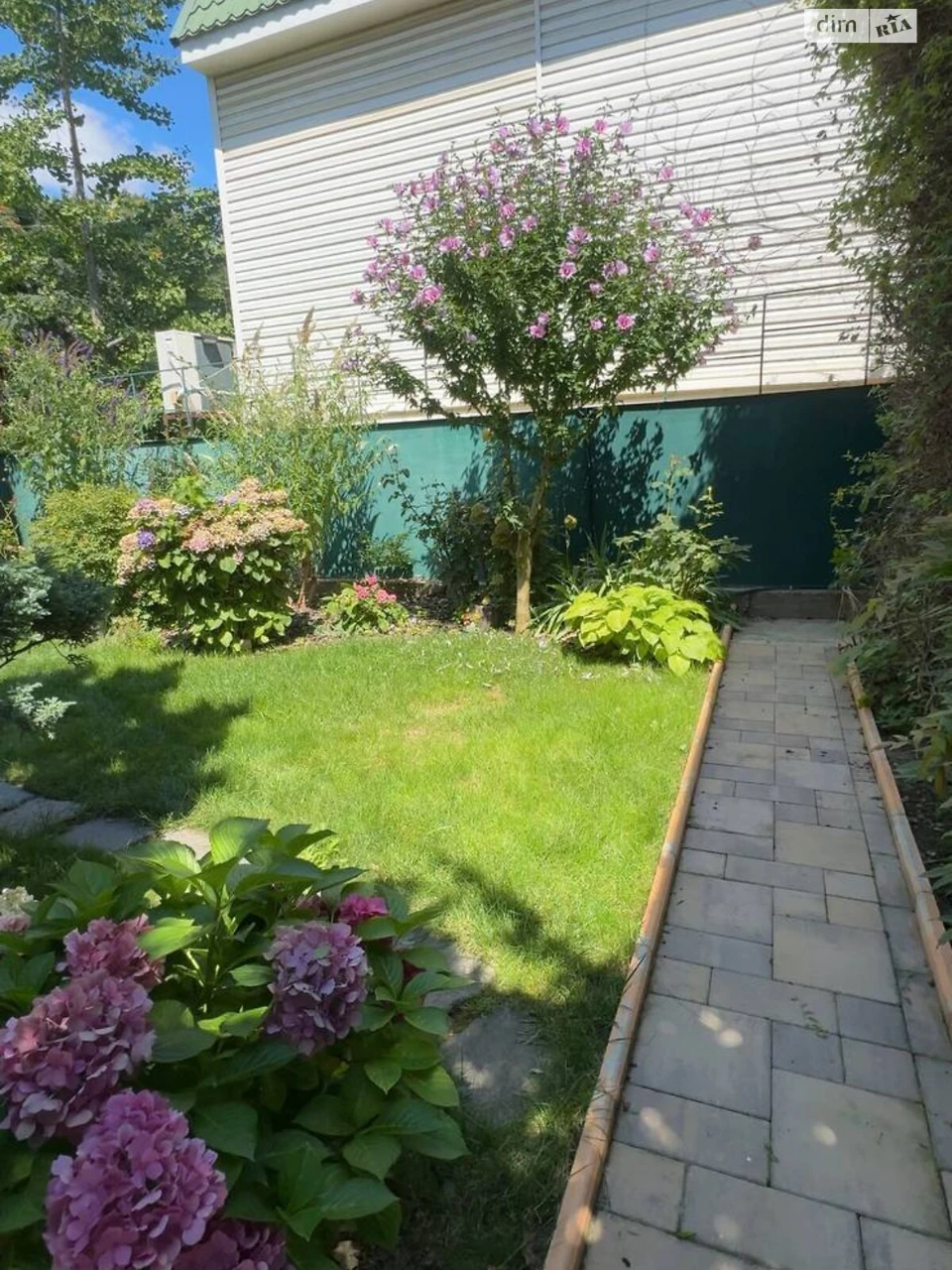 For Sale House Kyivskyi