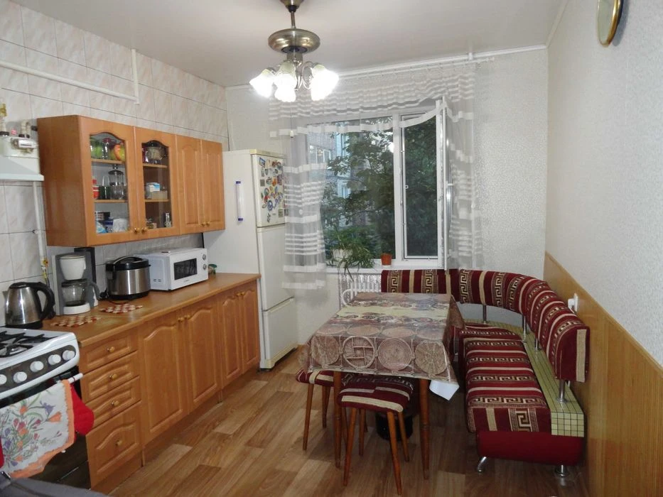 Victory-6 for sale 5-room apartment 118m2. Certificate .Eos