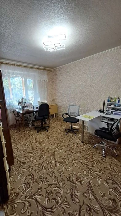 Victory-6 for sale 5-room apartment 118m2. Certificate .Eos