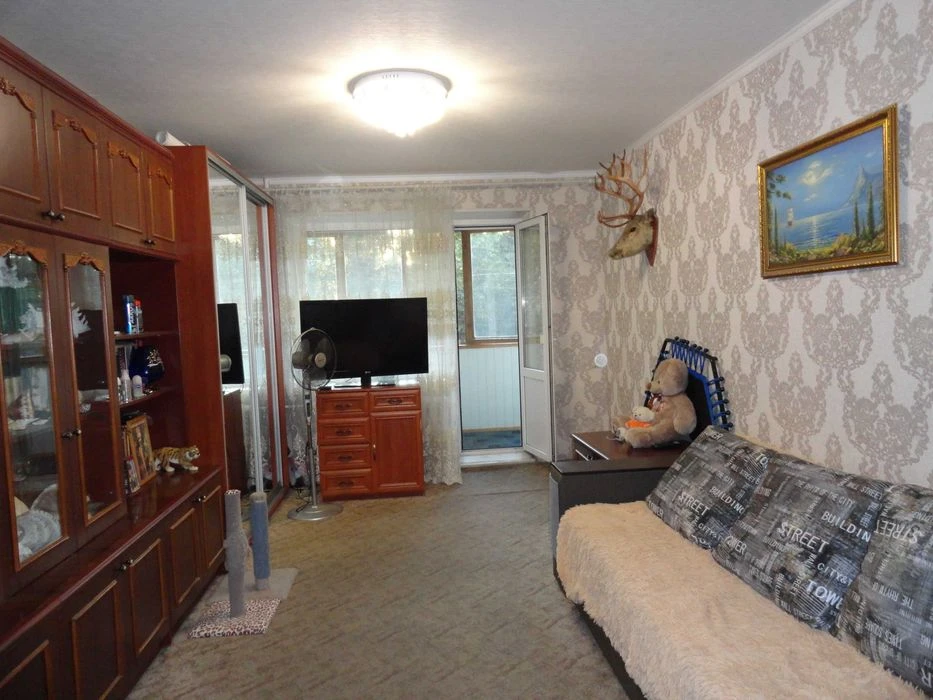 Victory-6 for sale 5-room apartment 118m2. Certificate .Eos