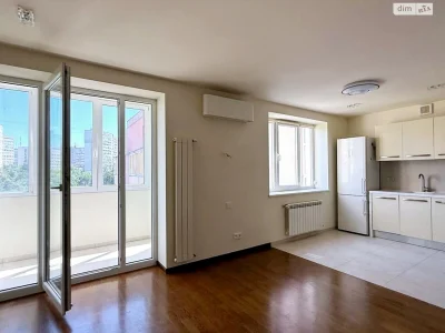 For sale Apartment Pavlivka