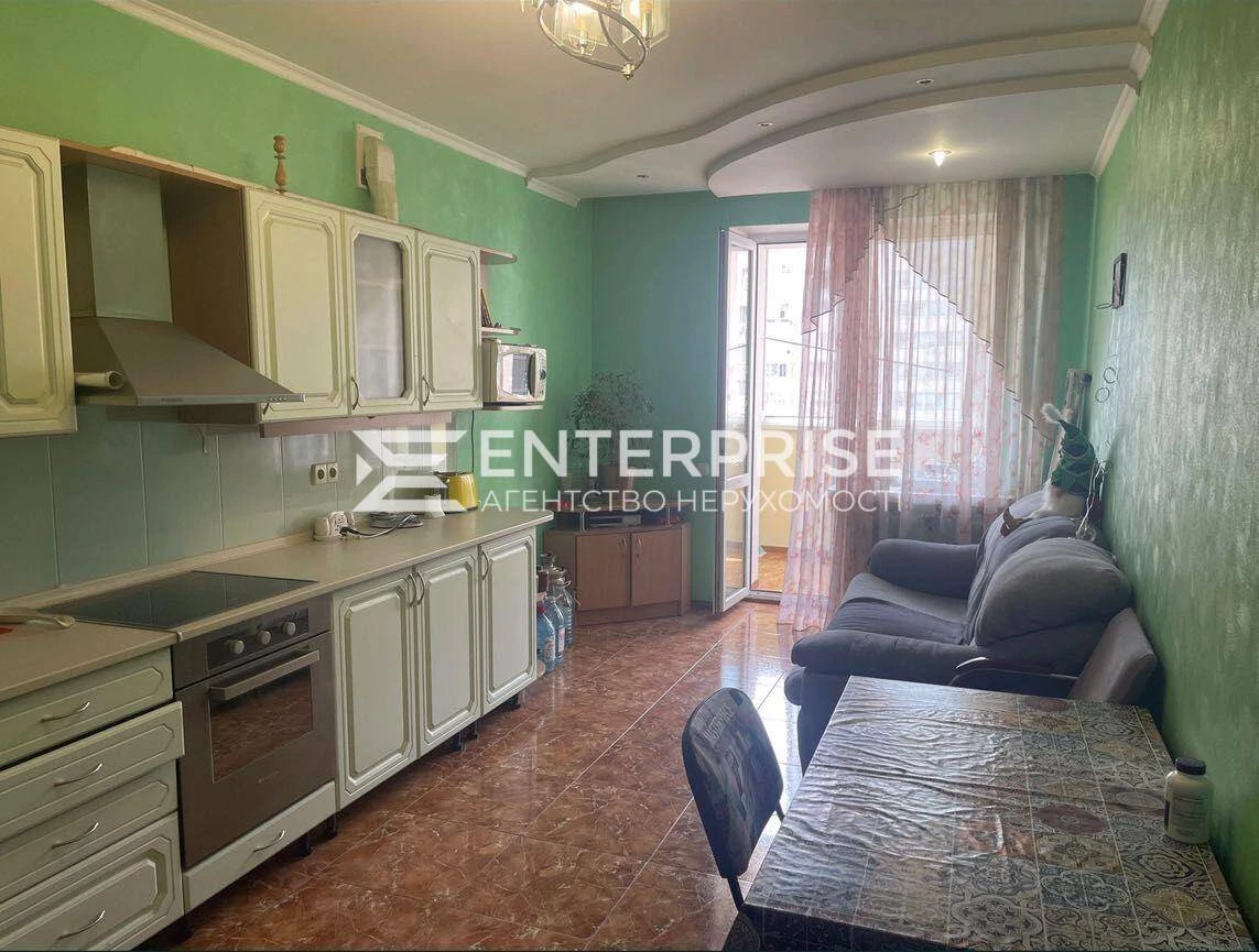 3-room apartment for sale, Mykoly Goleho St., Solomyanskyi district,
