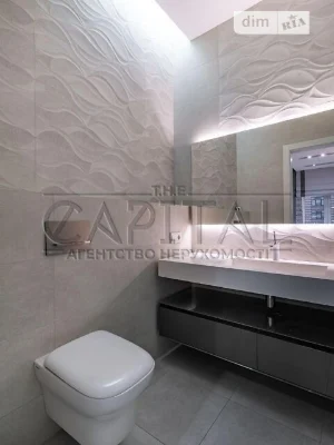 Sale of 4-room apartment 200 sq. m. on Andriy Verkhoglyada St. 20 •