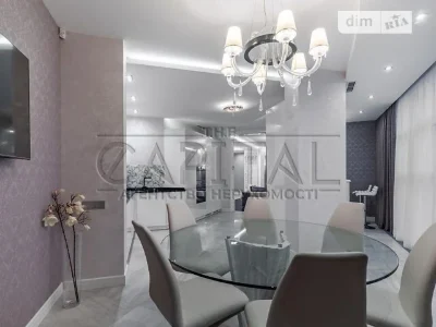 Sale of 4-room apartment 200 sq. m. on Andriy Verkhoglyada St. 20 •
