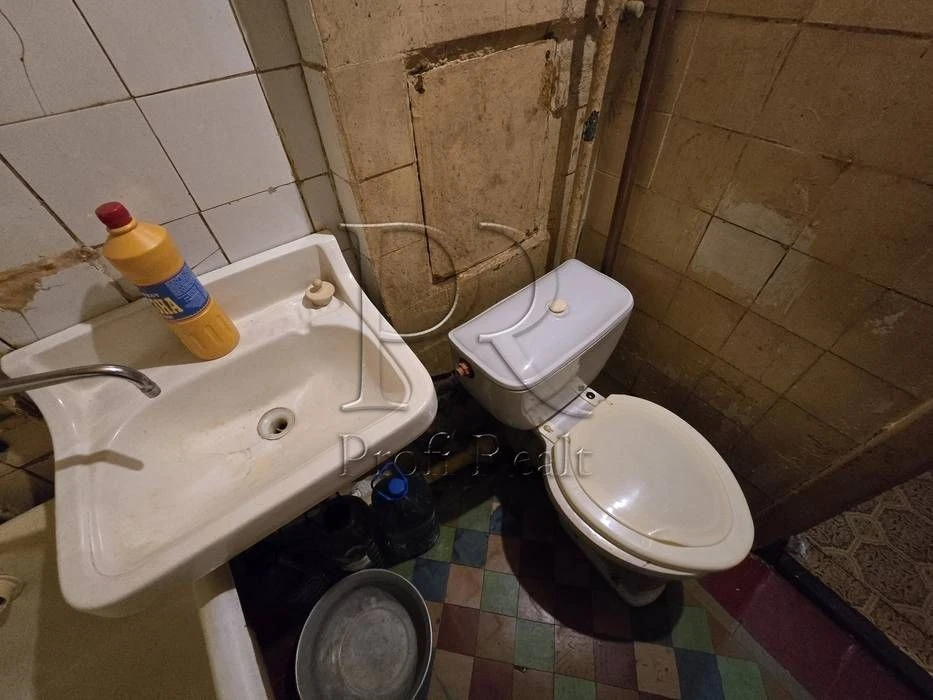 1-room apartment for sale near the metro station, Yulii Zdanovska Street 3