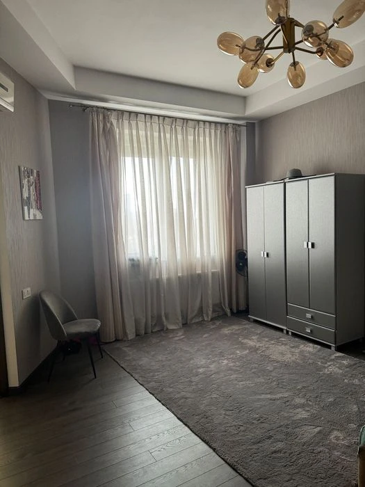 Двухкомнатная квартира на Французском бульваре/Ду