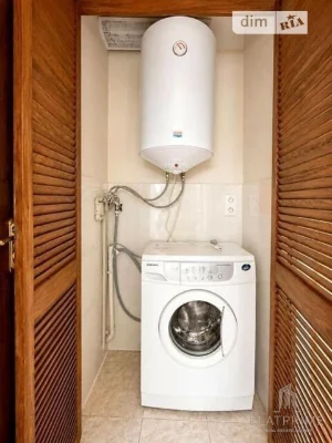 For sale 2-room apartment 39 sq. m. on Vasylkivska St. 49 • ID 34