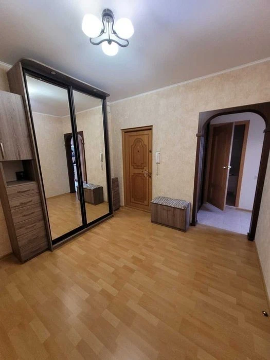Продам 3к Подільськмй р-н Віноградарь, вул Європейського Сою
