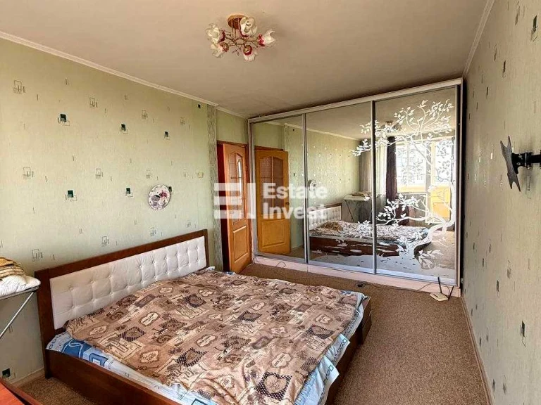 Apartment. Kharkiv, Velyka Kiltseva St.