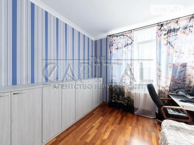Sale of 5k apartment 175 sq. m on Yuliya Zdanovskaya street • ID 3