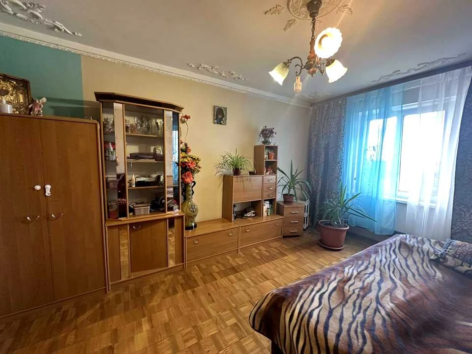 Квартира. Київ, Хорольська вул.
