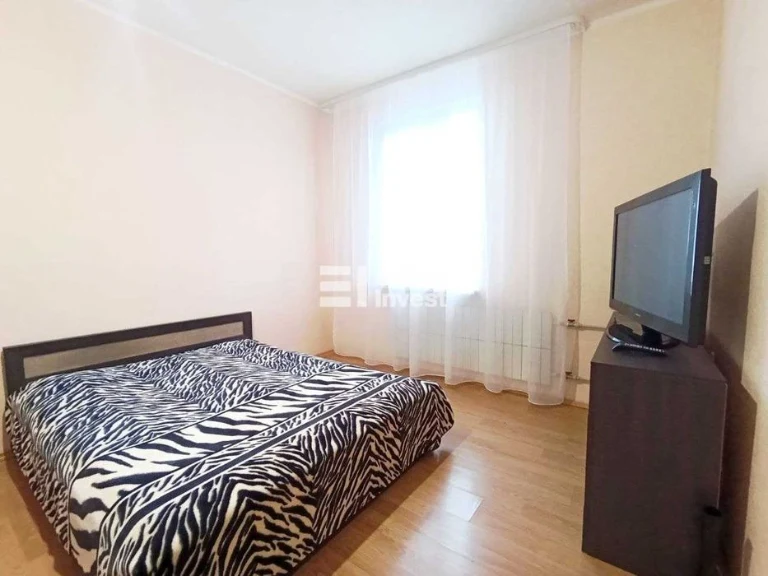 I will sell a 2-room apartment in a new building on Oleksandrivs Ave.