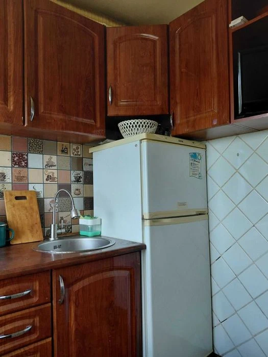 продам трехкомнатную квартиру, ул. Олимпийская