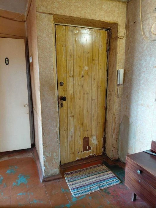 продам трехкомнатную квартиру, ул. Олимпийская