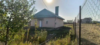 Продаж будинку на Луначарці