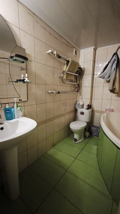Продам 3к квартиру 130 кв.м. на пр.Леси Украинки