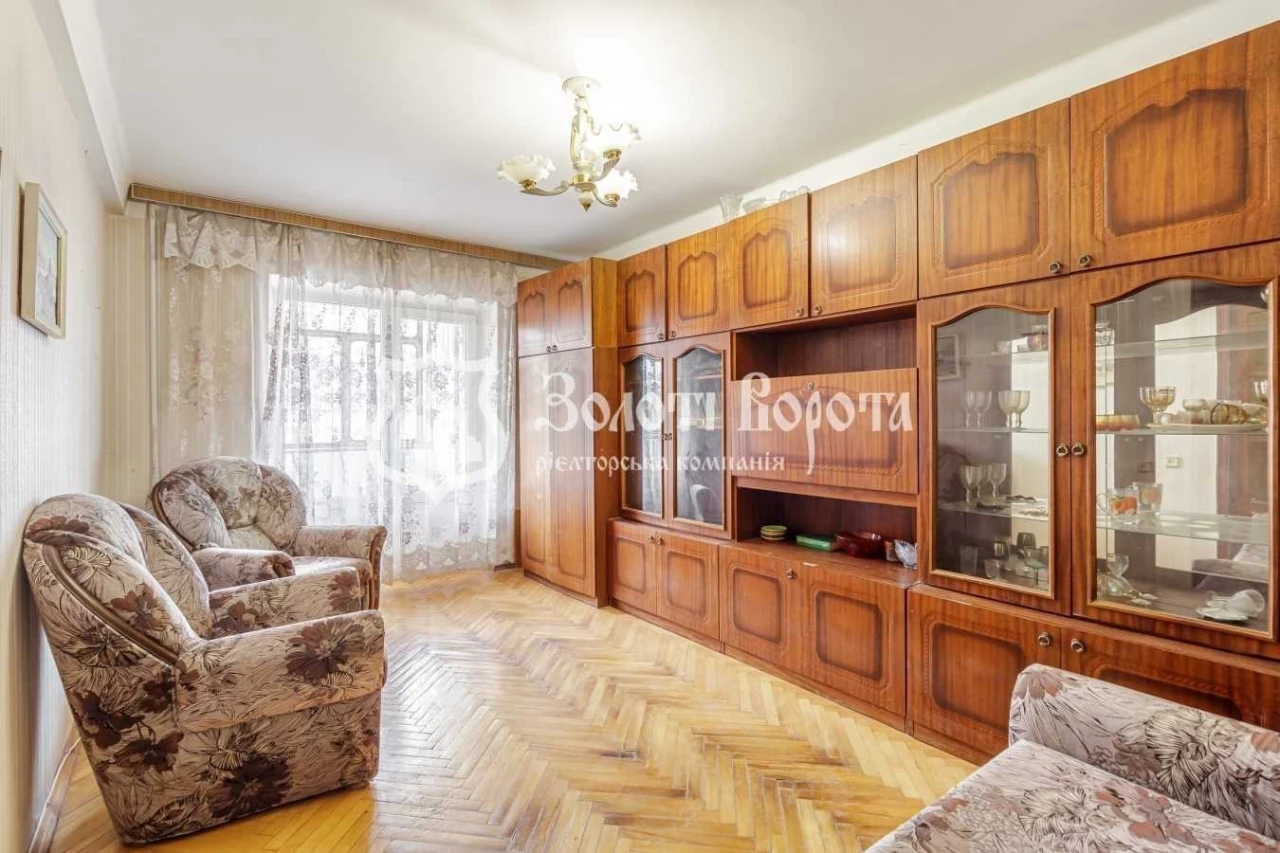 Продаж 3-кімнатної квартири 71 м², Шолом-Алейхема вул., 24