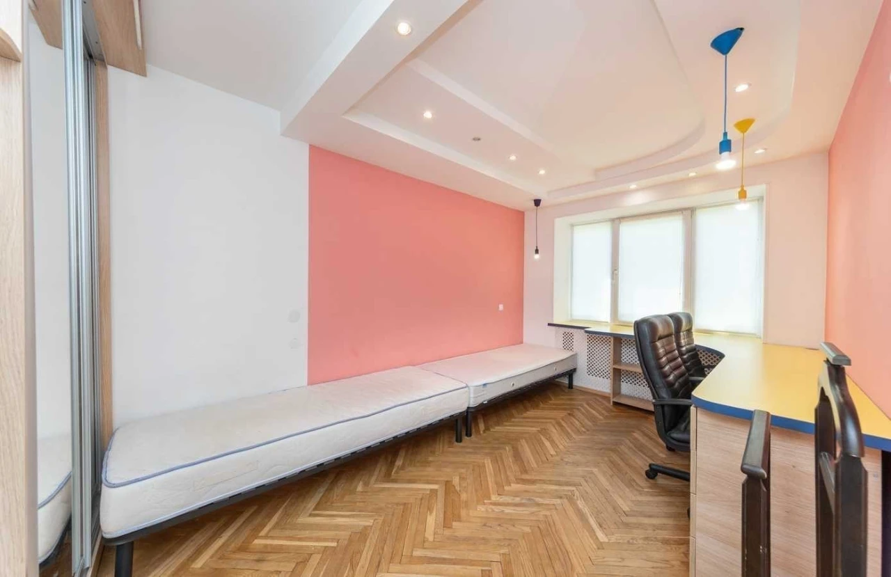 Sale of a 3-room apartment of 65 m², Belorusskaya street, 17A