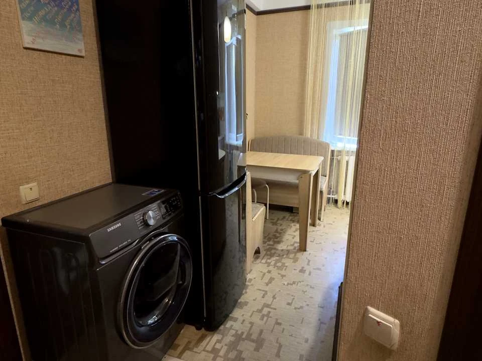 Apartment. Zaporizhzhia, Kozacha St.