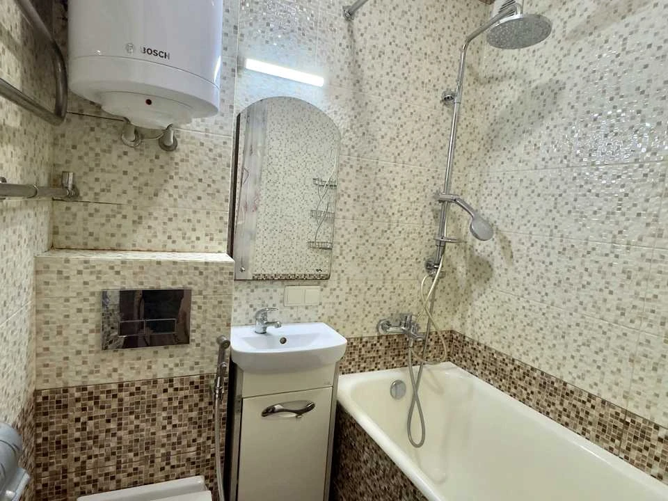Apartment. Zaporizhzhia, Kozacha St.
