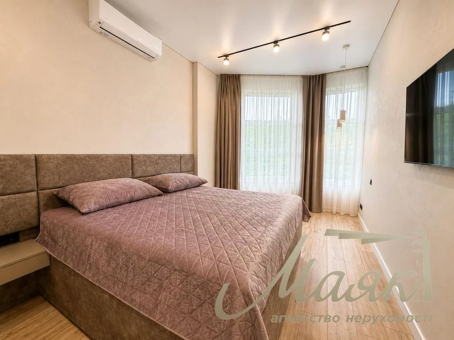2-room apartment for sale 60 m² in residential complex "52 Perlyna"/Pechersk