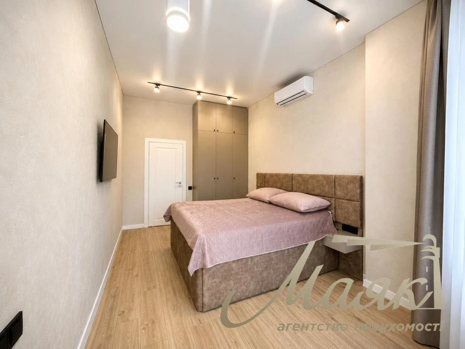 2-room apartment for sale 60 m² in residential complex "52 Perlyna"/Pechersk