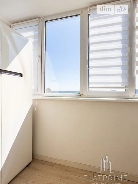 Sale of 1-room apartment 37 sq. m. on Yuliya Zdanovskaya St. 34B • I