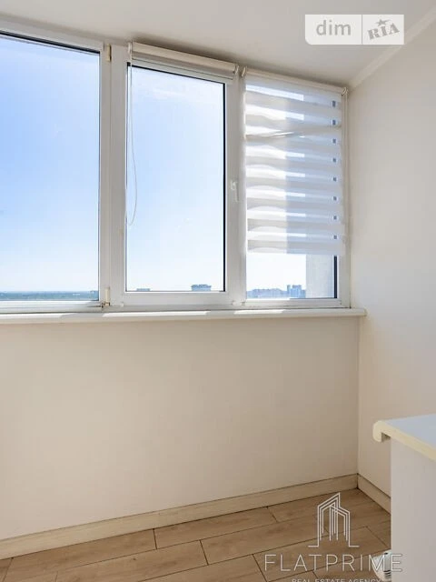 Sale of 1-room apartment 37 sq. m. on Yuliya Zdanovskaya St. 34B • I