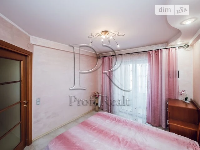 Sale of 2-room apartment 53.8 sq. m. on Profesora Pidvysotskogo Street