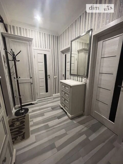 Sale of 1-room apartment 47.7 sq. m. on Dmytra Lutsenka Street 12A • I